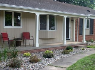 5590 Barberry Ln, Saginaw, MI