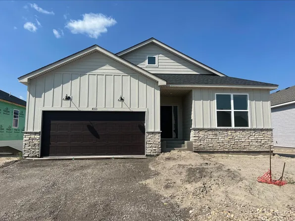 4333 132nd Ave NE, Blaine, MN 55449