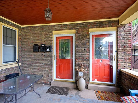 5th image of 2621 Ashland Ave