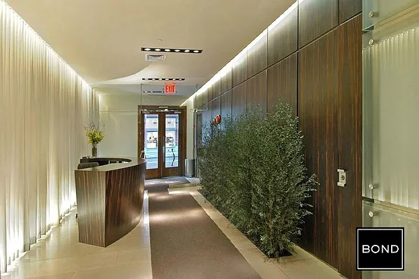 Rented by Bond New York | media 11