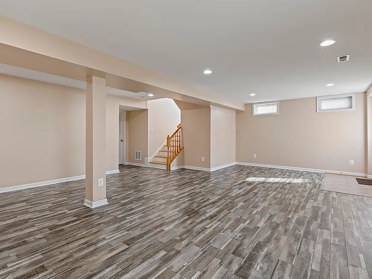 2460 Five Fathom Cir — Photo 31
