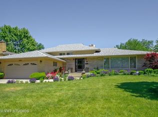 6929 N Kenneth Ave, Lincolnwood, IL 60712