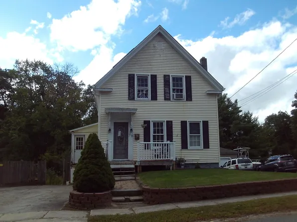 79 Belmont St, Whitman, MA 02382