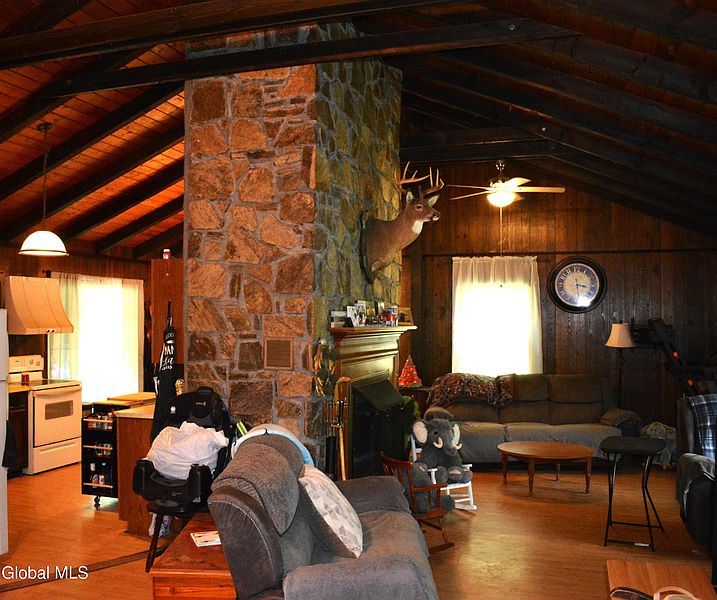3rd image of 22 Sande Lane