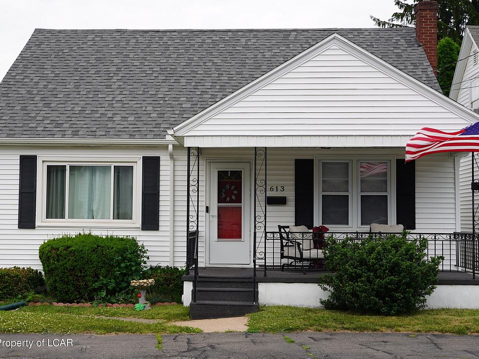 1st image of 613 North St