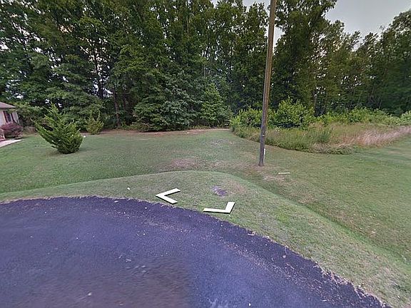 2nd image of 0 Robin Ave