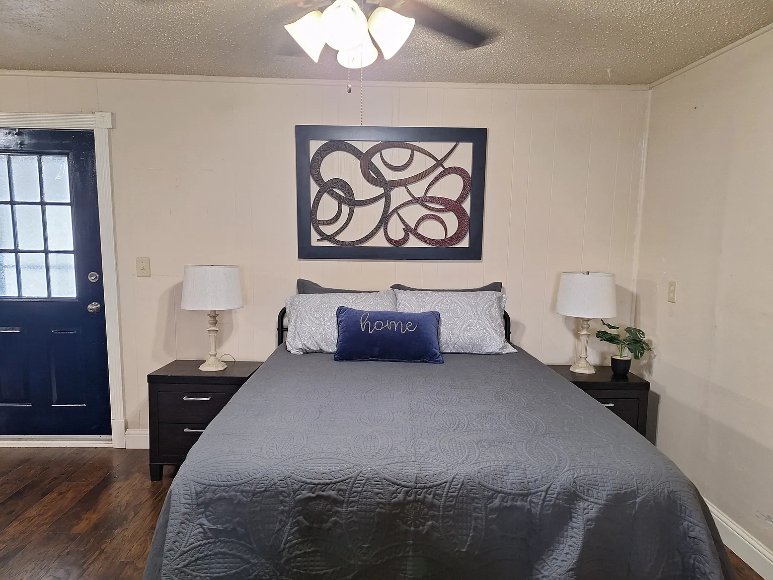 Studio, 625 sqft, $1,650 — Photo 2