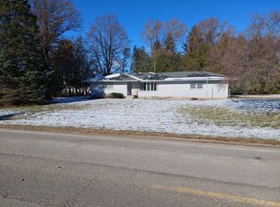 718 E Center St, Conrad, IA 50621