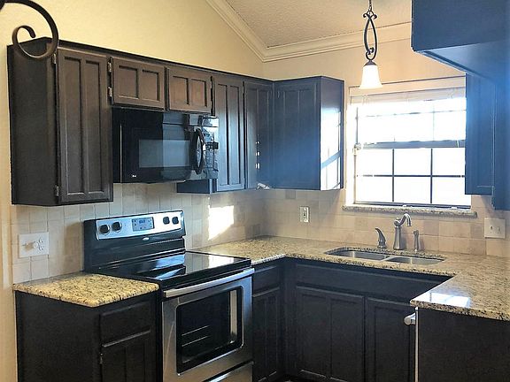 4th image of 6509 Country Creek Dr