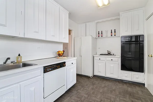 Sold by Corcoran | media 2