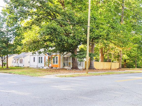 5th image of 1500 Oak St