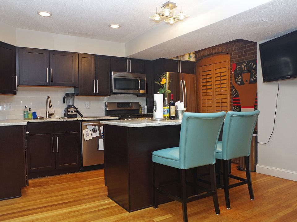 1st image of 71 Mohala St