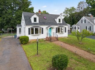 13 Damen Dr, East Haven, CT 06512