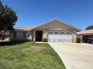 1368 Cherie Ct, San Jacinto, CA 92583