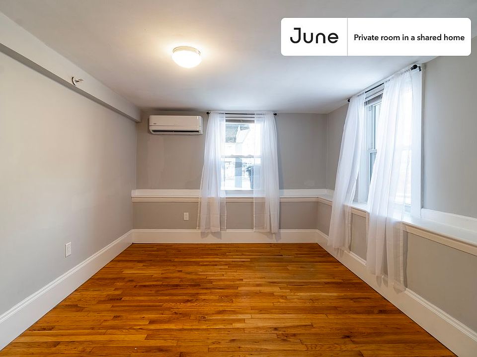 1st image of 190 Kelton St #B-a