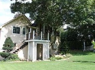 187 S Main St #B, Cohasset, MA 02025