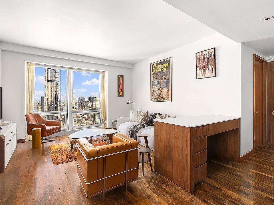 1st image of 400 5th Ave APT 50F