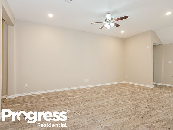 4th image of 5908 Bianca Dr