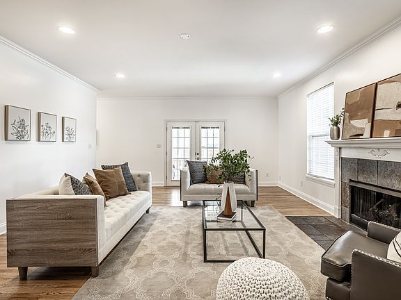 5th image of 2524 N New Jersey St