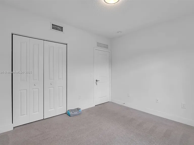 4450 NW 83rd Pkwy — Photo 28