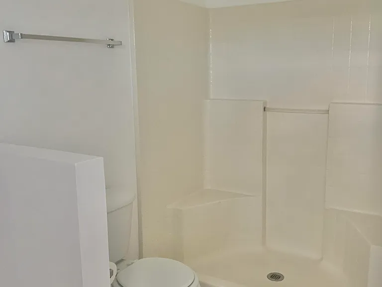 2087 Deercroft Dr — Photo 14