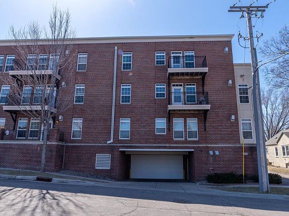 4th image of 605 Snelling Ave S Unit 309