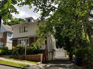 640 Slocum Ave, Ridgefield, NJ 07657