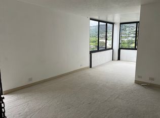 1505 Alexander St APT 1104, Honolulu, HI 96822
