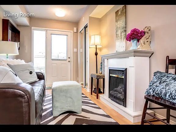 3rd image of 2265 Bur Oak Ave #53