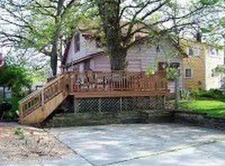 239 Wesley Dr, Clear Lake, IA 50428