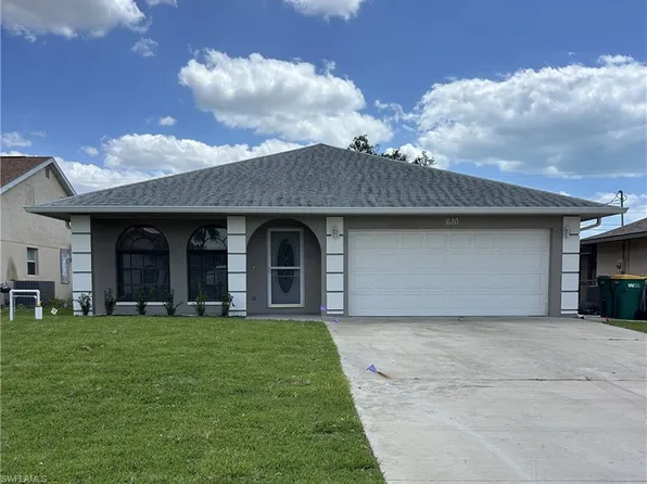 630 105th Ave N, Naples, FL 34108