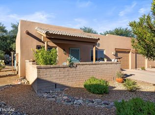 997 W Camino Erranle, Green Valley, AZ 85614