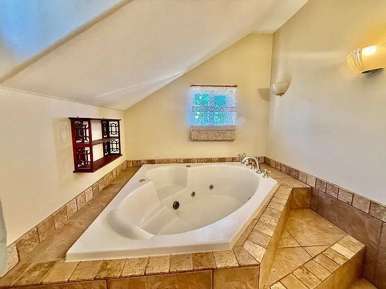 1404 N Rome Way — Photo 38