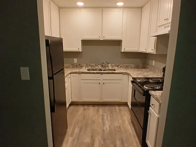 3485 Ridgeway Ct NW #1 — Photo 2