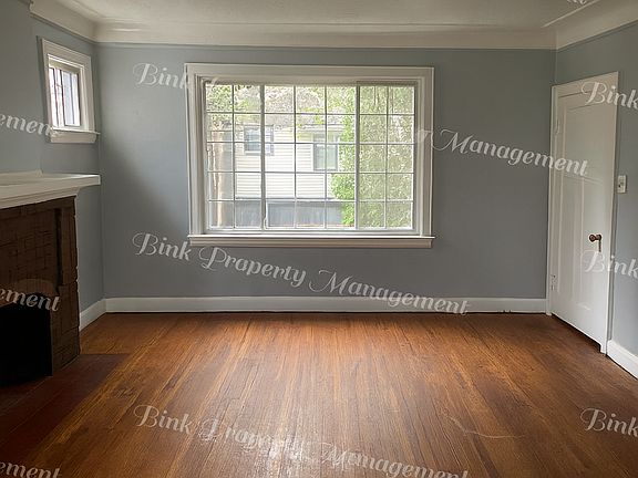 3rd image of 5943-5945 Lakeview St #5943
