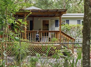 6845 W Jackson Ln, Homosassa, FL 34448