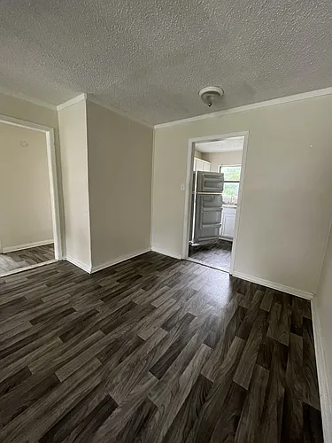 1708 Duncan Ave Photo 1