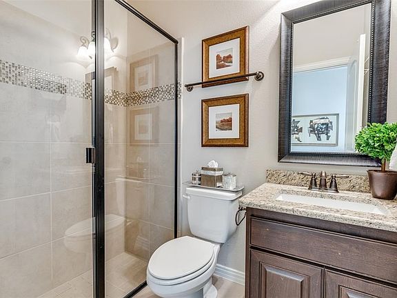 3rd image of 6808 Los Padres Pl
