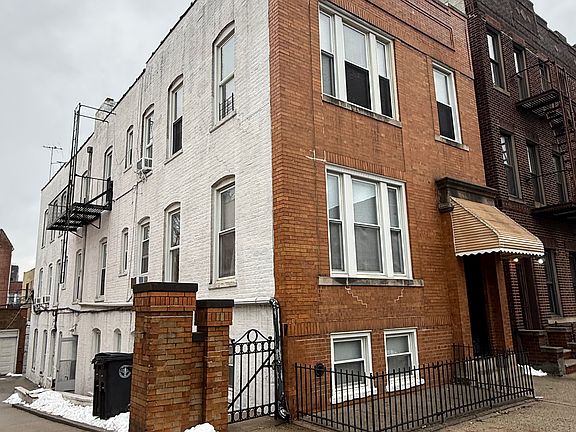 2nd image of 25-38 34th St #3