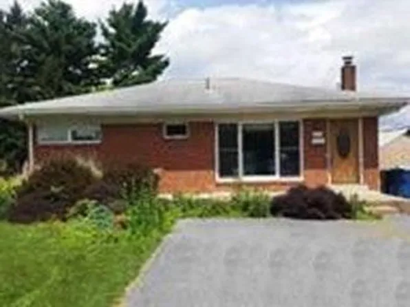 33 Central Blvd, Camp Hill, PA 17011