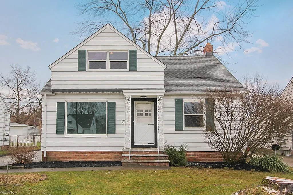 5141 Catherine St photo 1