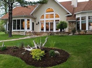 212 Black Point Rd, Ticonderoga, NY 12883