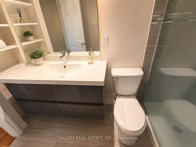 206 Barry Pl #MAIN — Photo 16