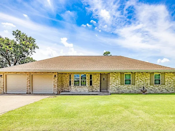 1402 Julia St, Thibodaux, LA 70301