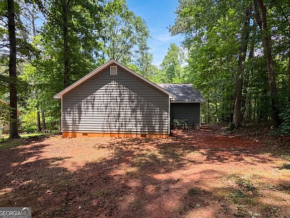 5th image of 280 Pleasant Valley Rd