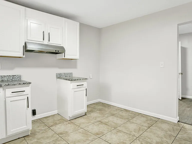 5201 Mulga Ave — Photo 9