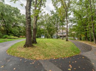 1915 S Farm Road 219, Springfield, MO 65809