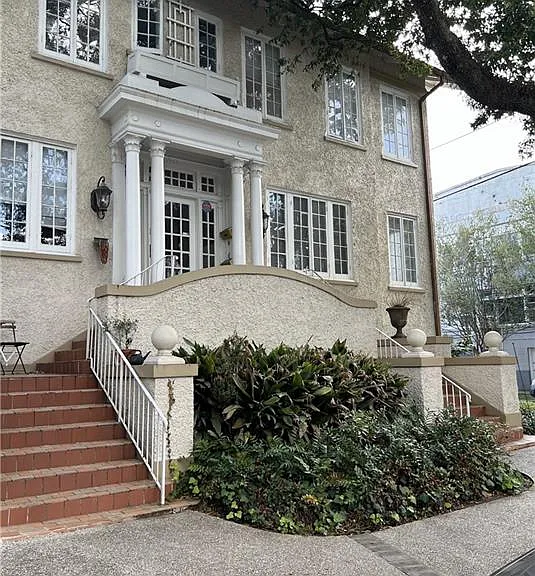 7836 Saint Charles Ave #C — Photo 1