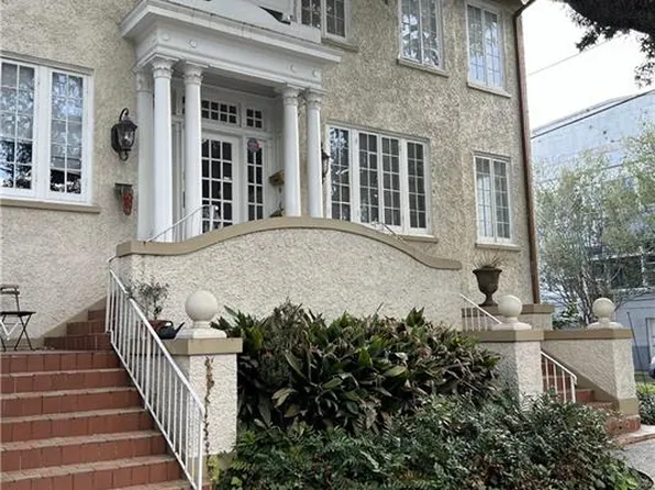 7836 St Charles Ave APT C, New Orleans, LA 70118