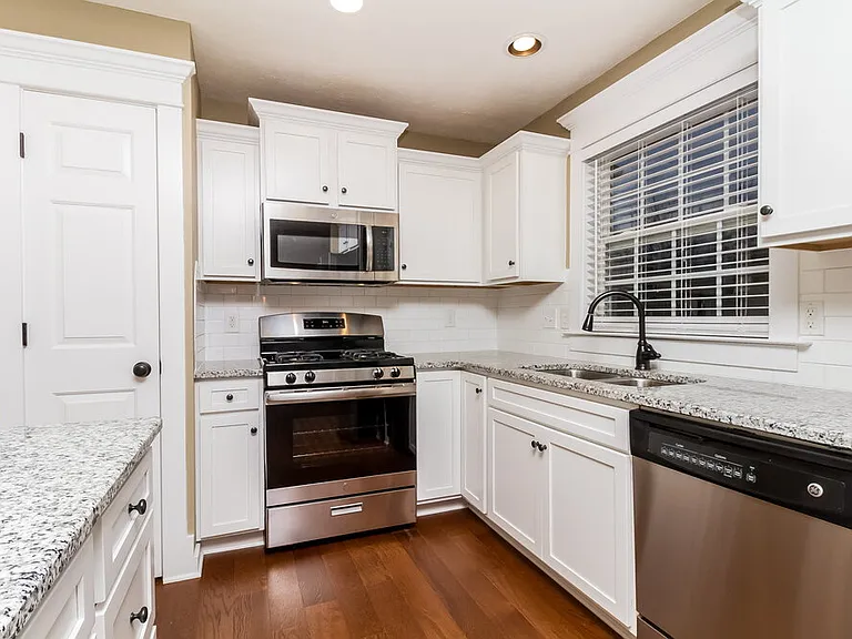 2961 Buckner Ln — Photo 8